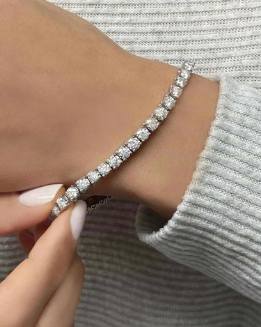 Classic Diamond Tennis Bracelet - Evergleam Jewelry