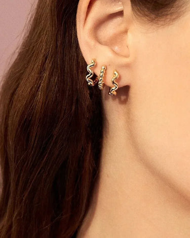 New Design Jewelry Manufacturer 18k Gold Plating 925 Silver Plain Wave Huggie Hoop Earrings - Evergleam Jewelry
