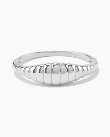 Twisted Signet Ring - Evergleam Jewelry