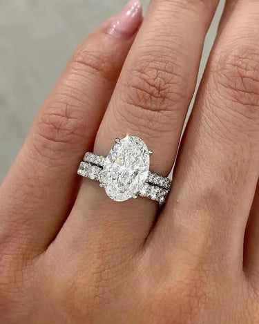 Lab-Grown Diamond Engagement Ring with Side Accents-Oval - Evergleam Jewelry